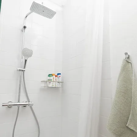 Appartamento Ruhiges Altbau-apartment In Bester Lage Colonia