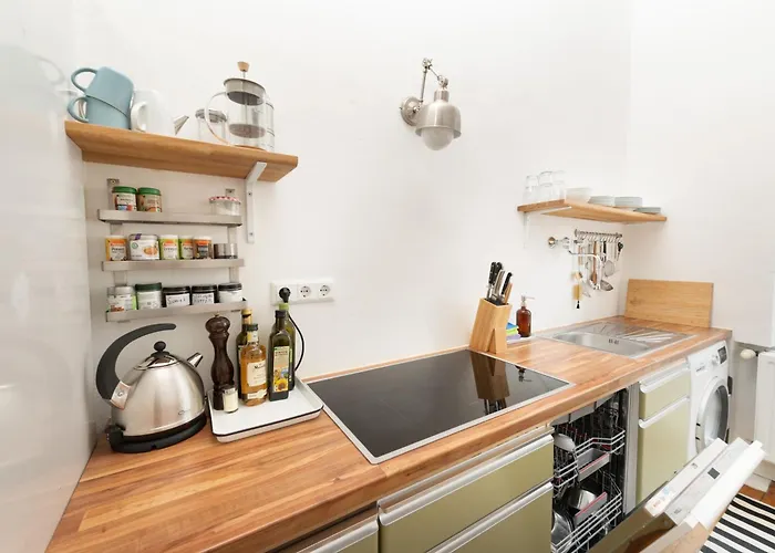 Διαμέρισμα Ruhiges Altbau-apartment In Bester Lage Κολωνία